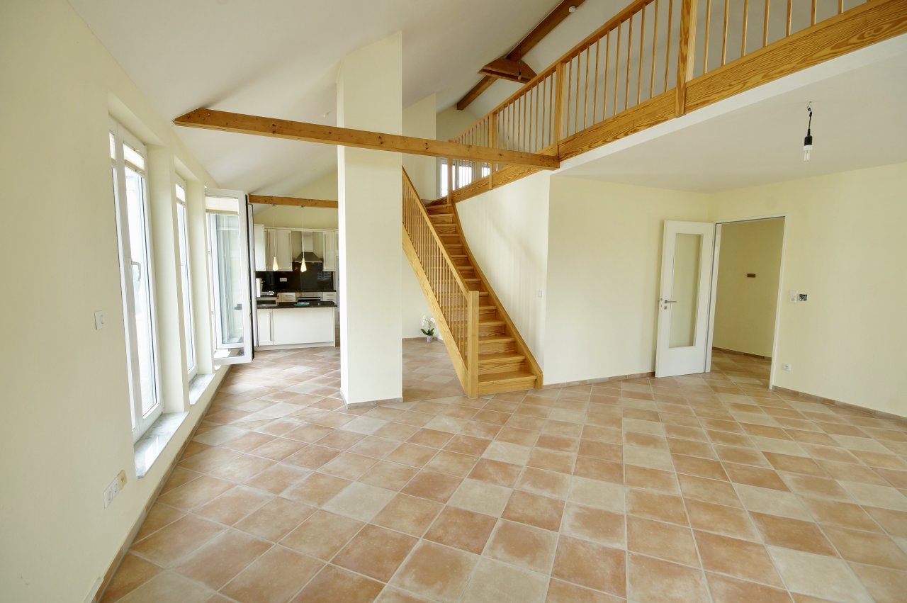 Penthouse-Wohnung mit Galerie zu vermieten