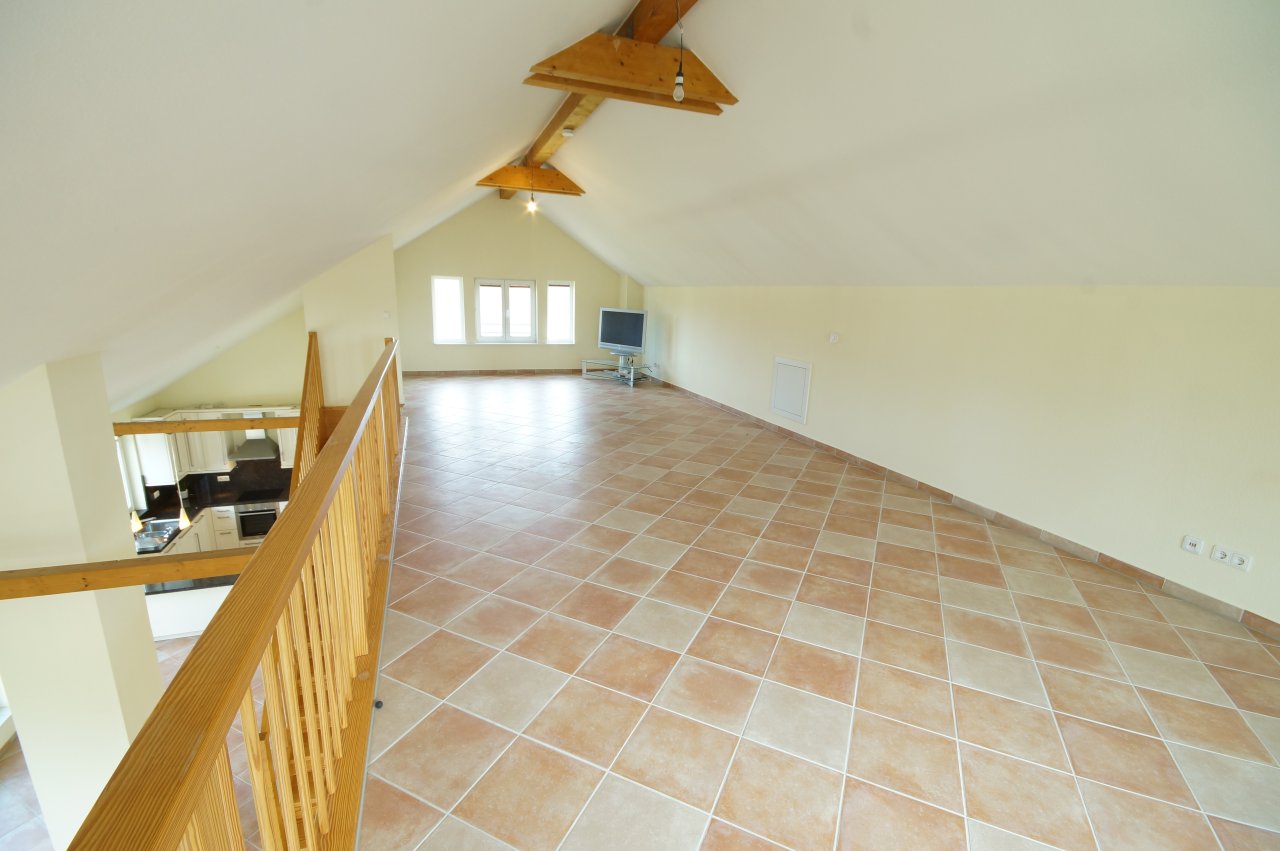 Penthouse-Wohnung mit Galerie zu vermieten