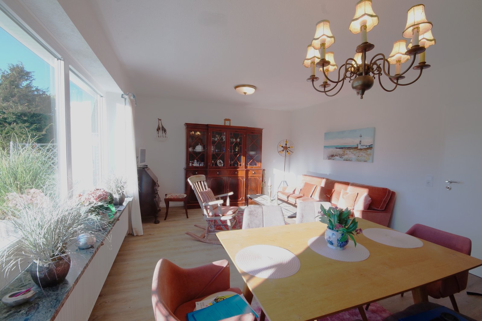 Einfamilienhaus mit Einliegerwohnung zur Ferienvermietung