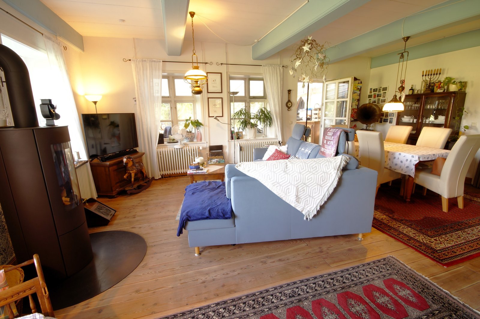 Nordfriesisches Wohnhaus mit 15 Zimmern und Garten zum Wohlfühlen