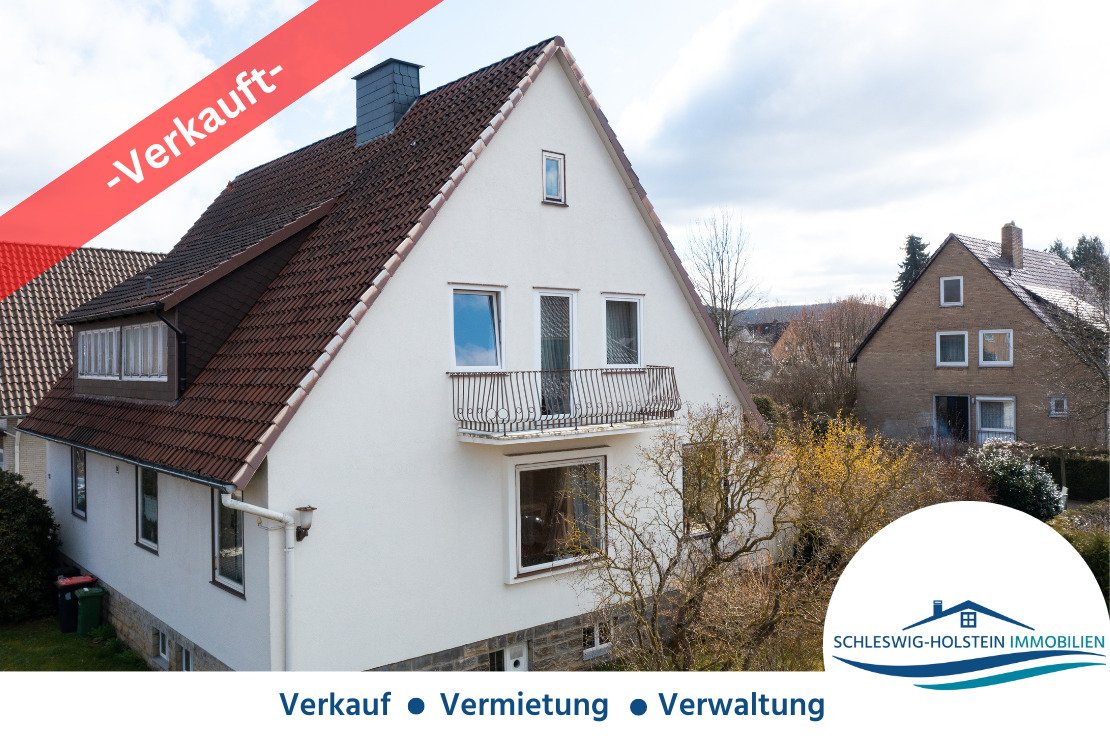 Bad Nenndorf: Ehrwürdiges Einfamilienhaus mit viel Platz für die Familie in Bad Nennorf 