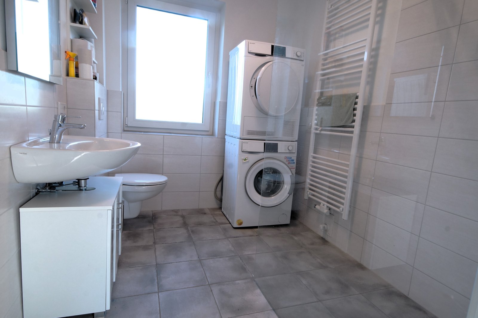 EG Badezimmer 1 EG Badezimmer 1