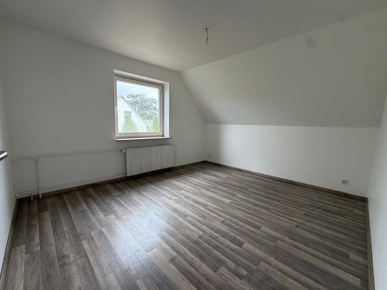 Zimmer Dachgeschoss Zimmer Dachgeschoss